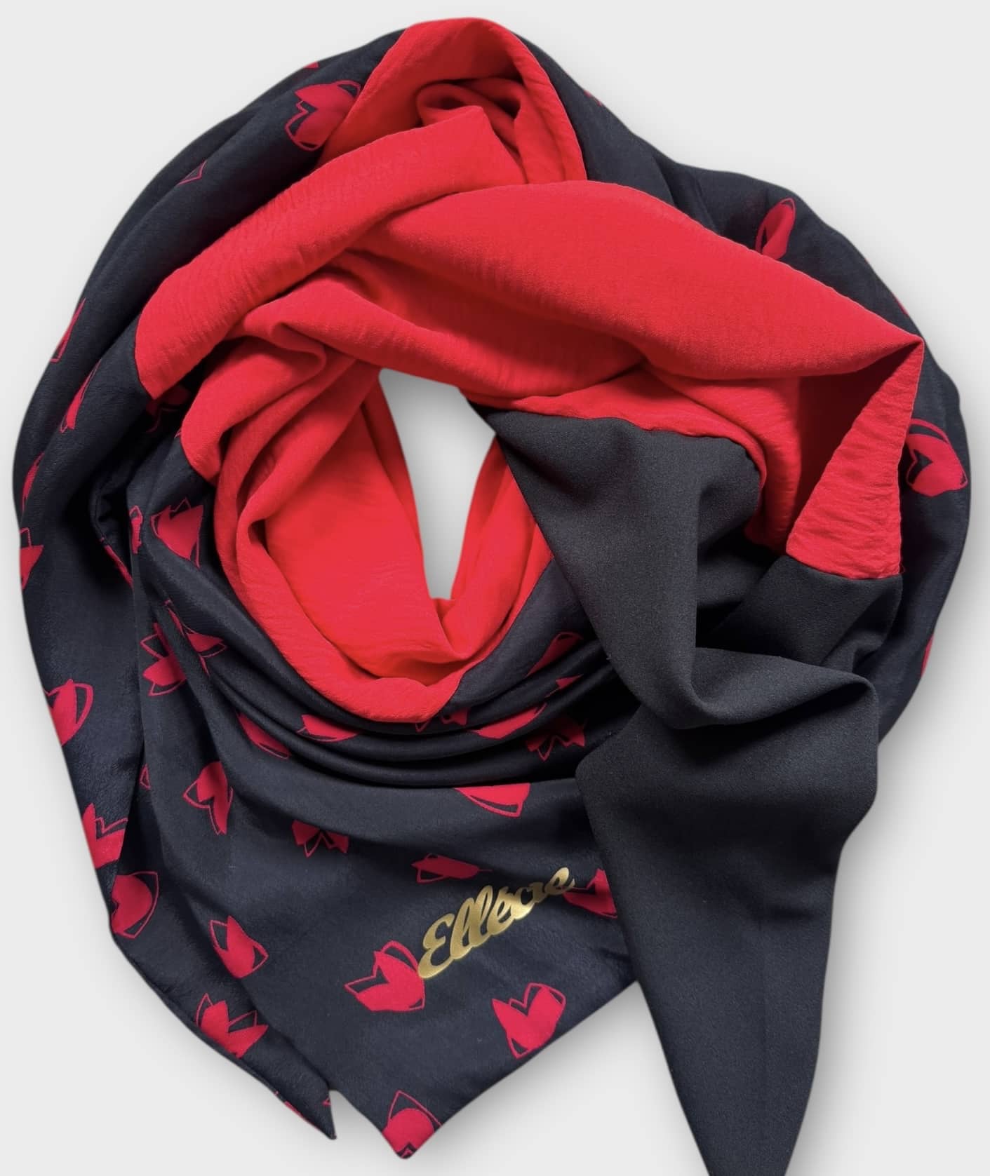 Valentine – Image 7